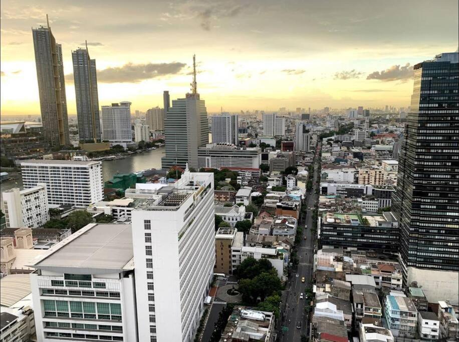 Central Bangkok, 5 Stars River View & Characteristic Decor Exteriör bild
